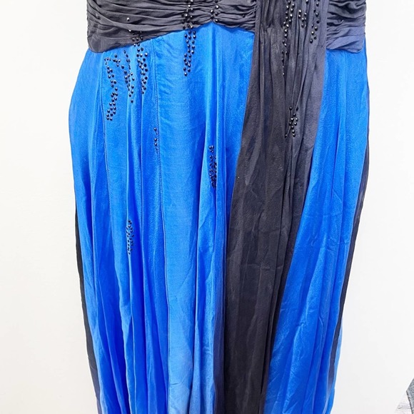 Alberto Makali Ombré Beaded Gown Silk Blue Size 2 - Picture 6 of 16